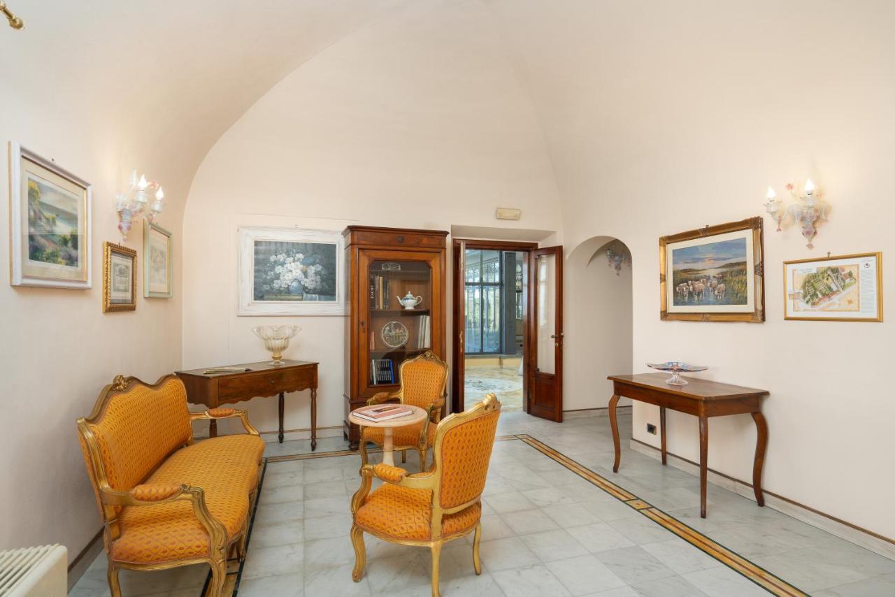 גאמבאסי Relais Villa Bianca מראה חיצוני תמונה