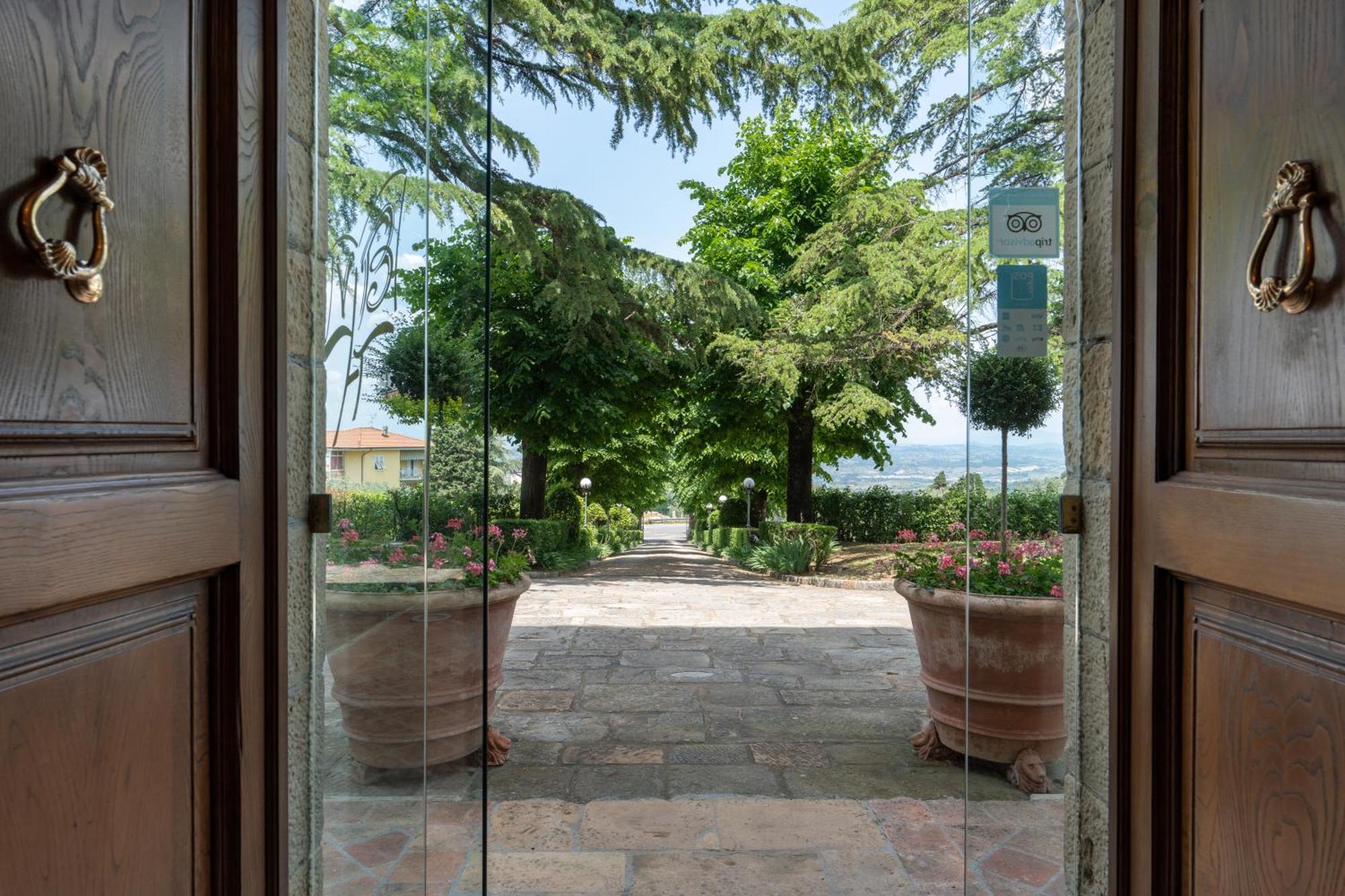 גאמבאסי Relais Villa Bianca מראה חיצוני תמונה